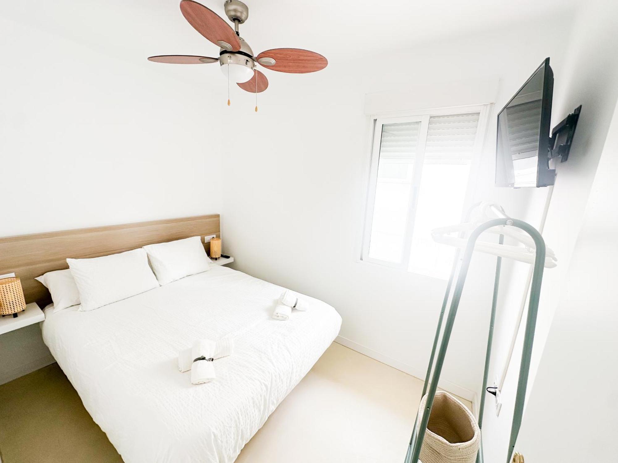 Apartamento Centrico La Merced - Free Parking & Free Gym Malaga Exterior photo